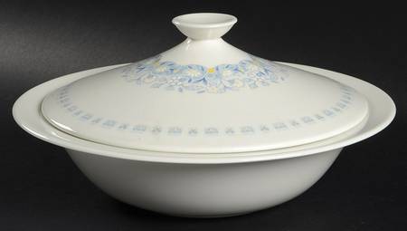 Crawford Round Covered Vegetable
