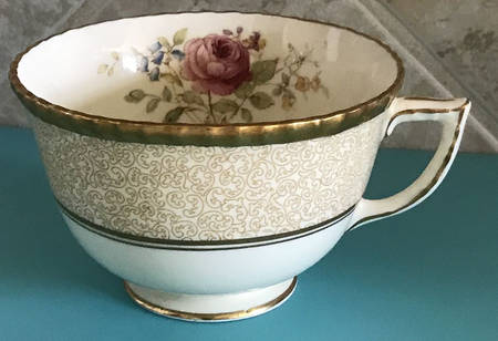 Curnock Rose Footed Cup