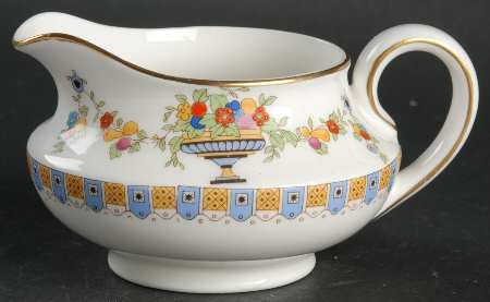 Curzon Creamer