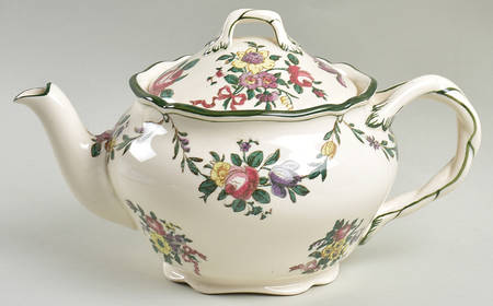 D2772 Teapot & Lid
