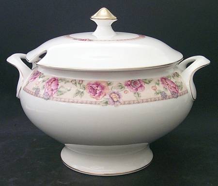 Darjeeling Tureen &  Lid