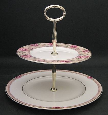 Darjeeling 2 Tiered Serving Tray (Dinner & Salad Plate)