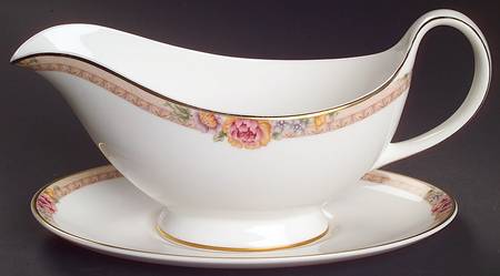 Darjeeling Gravy Boat & Underplate