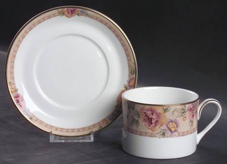 Darjeeling Flat Cup & Saucer Set