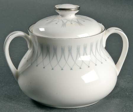 Debut Sugar Bowl & Lid