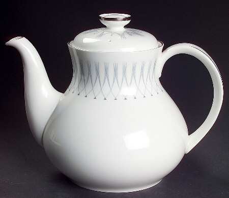 Debut Teapot & Lid