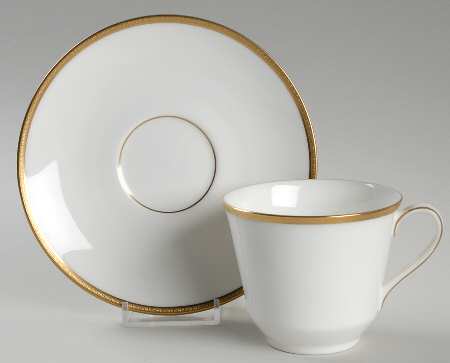 Delacourt Flat Cup & Saucer Set