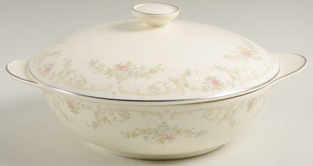 Diana Round Covered Vegetable