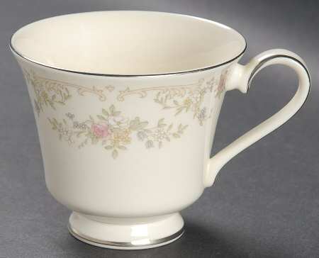 Diana Footed Cup