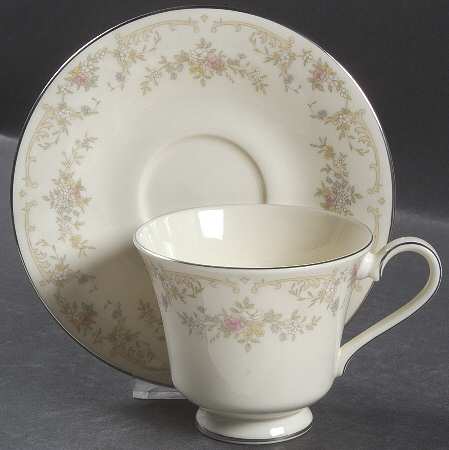 Diana Footed Cup & Saucer Set