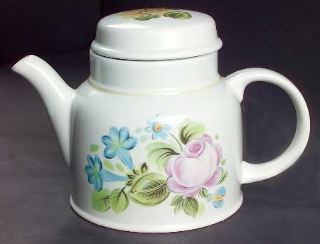 Dubarry Teapot & Lid