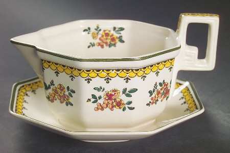 Duesbury Gravy Boat with Attached Underplate