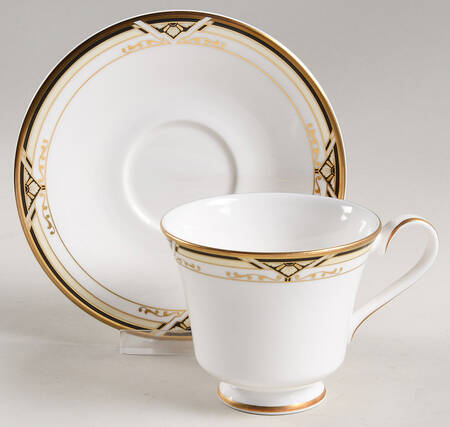 Dumont Footed Cup & Saucer Set