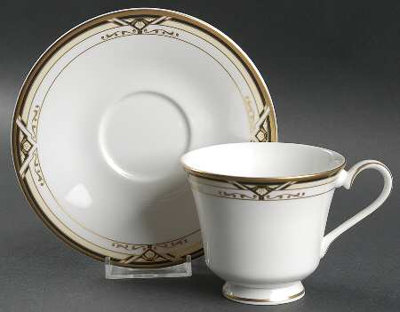 Dumont Footed Cup & Saucer Set