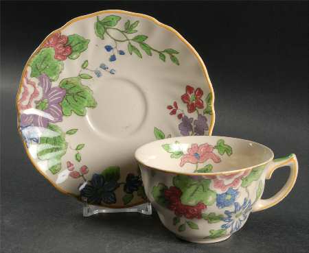 Dunbar Flat Cup & Saucer Set