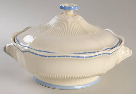 The Durham Round Covered Vegetable