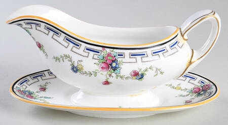 E10000 Gravy Boat with Attached Underplate