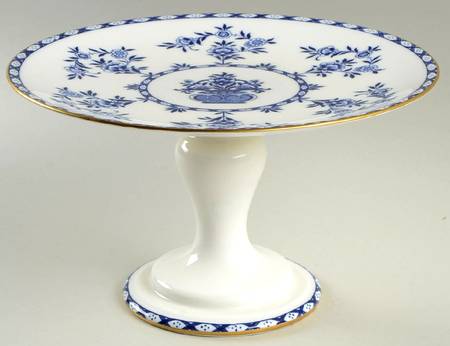 E1430 9" Diameter Pedestal Cake Stand