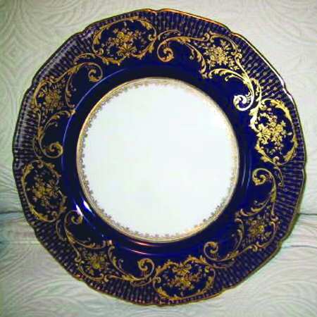 E4948 by Royal Doulton