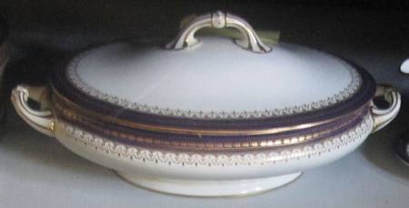 E5080 Oval Covered Vegetable