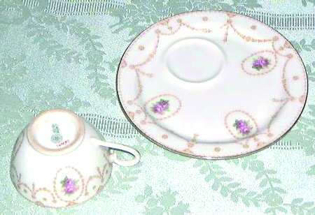 E5437 Snack Plate & Cup Set