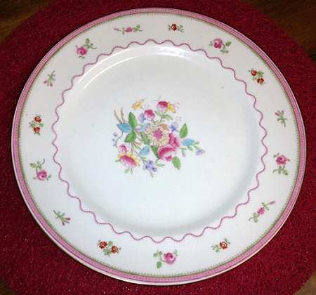 E5465 by Royal Doulton