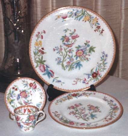 E7421 by Royal Doulton