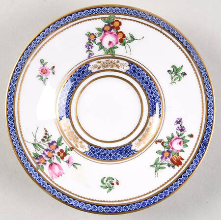 E8042 Saucer