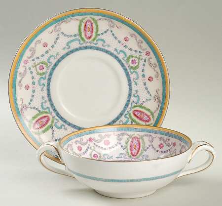 E9627 Flat Cream Soup Bowl & Saucer Set