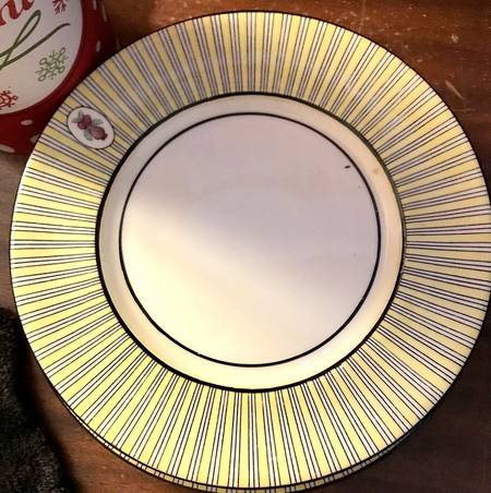 E9652 Dinner Plate
