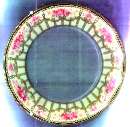 E9935 by Royal Doulton