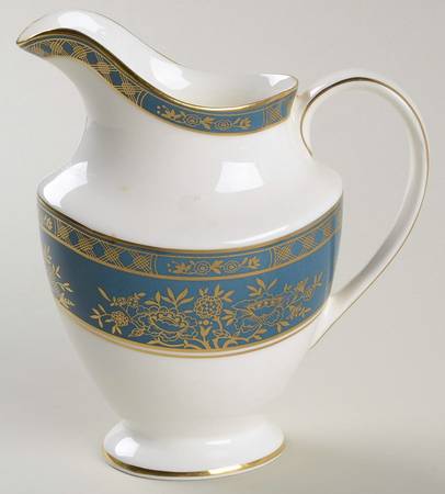 Earlswood Creamer