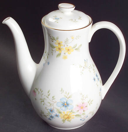 Elegy Coffee Pot & Lid