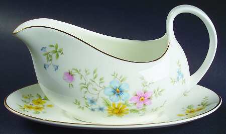 Elegy Gravy Boat & Underplate