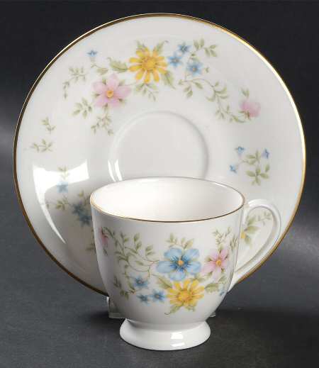 Elegy Footed Cup & Saucer Set