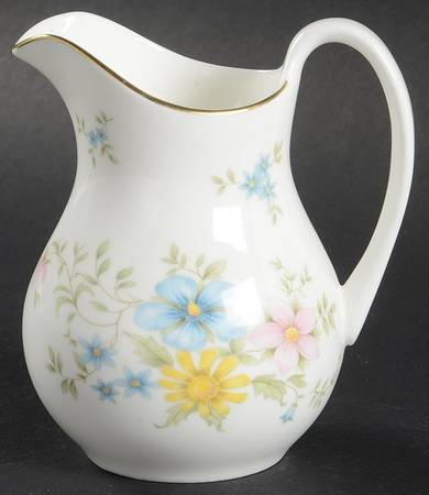 Elegy Mini Creamer