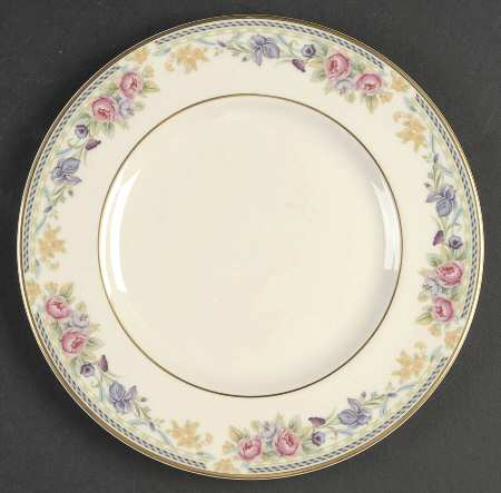 Eleanor Salad Plate