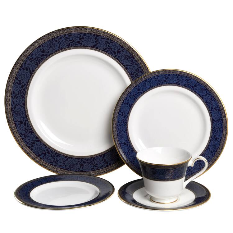 English Brocade 40 Piece Estate Set