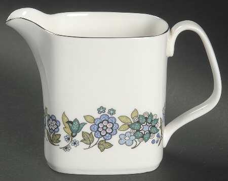 Esprit Creamer