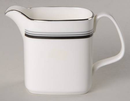 Eternity Mini Creamer
