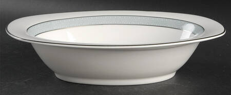 Etude 11" Oval Vegetable Bowl