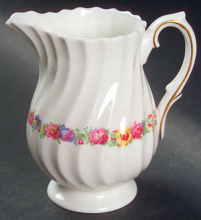 Evesham Creamer