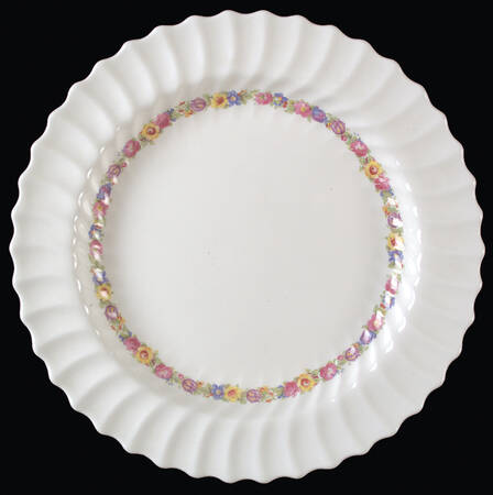 Evesham 12" Chop Plate (Round Platter)