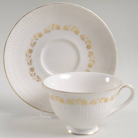 Fairfax Footed Cup & Saucer Set