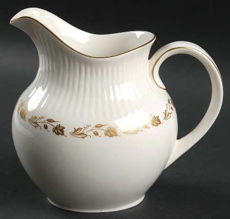 Fairfax 24 Oz Pitcher