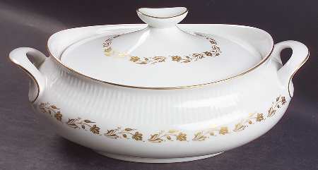 Fairfax Oval Covered Vegetable
