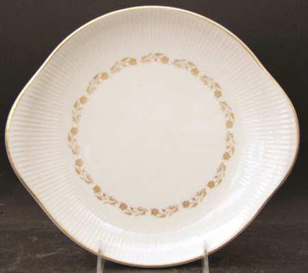 Fairfax Handled Cake Plate