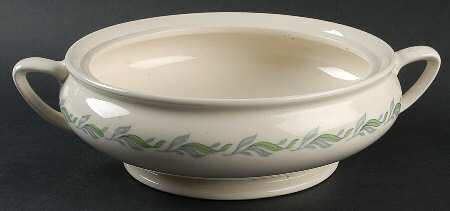 Fairfield Round Vegetable No Lid