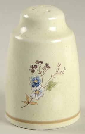 Fairford Pepper Shaker
