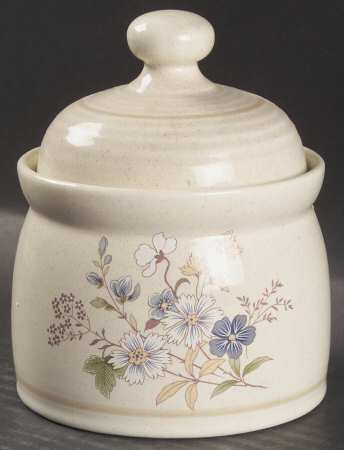 Fairford Sugar Bowl & Lid
